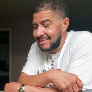 Meet your Posher, Ray